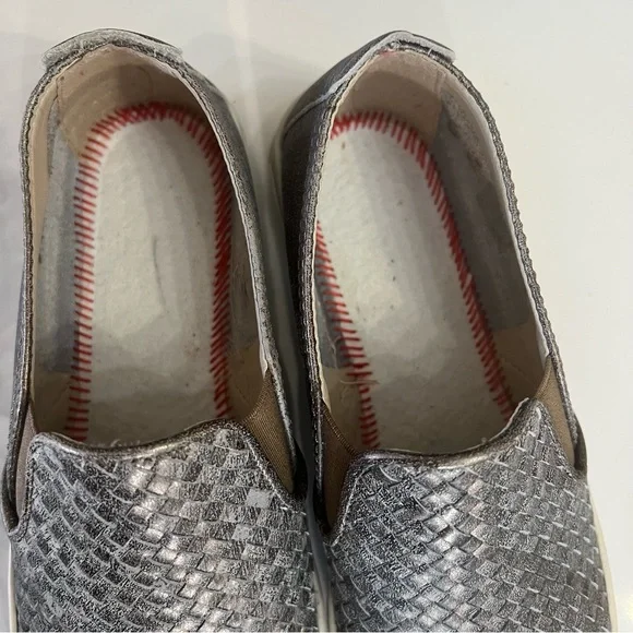 THE FLEXX  women’s gray leather woven slip on sneakers size 6 - Picture 6 of 9